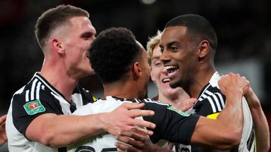 特罗萨德以 特罗萨德以